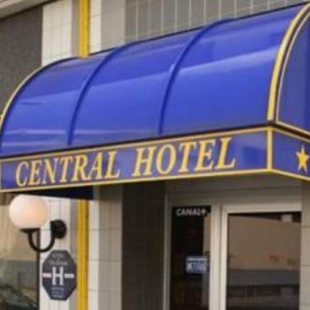 Hotel Central Лориан Екстериор снимка